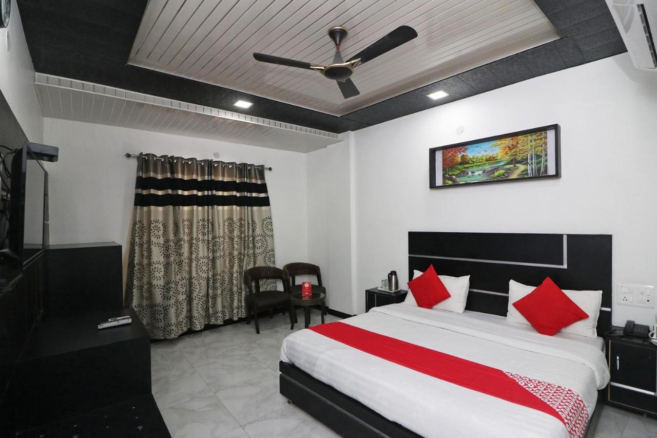 Capital O 4747 Imperial Hotel Katra Katra  Ngoại thất bức ảnh