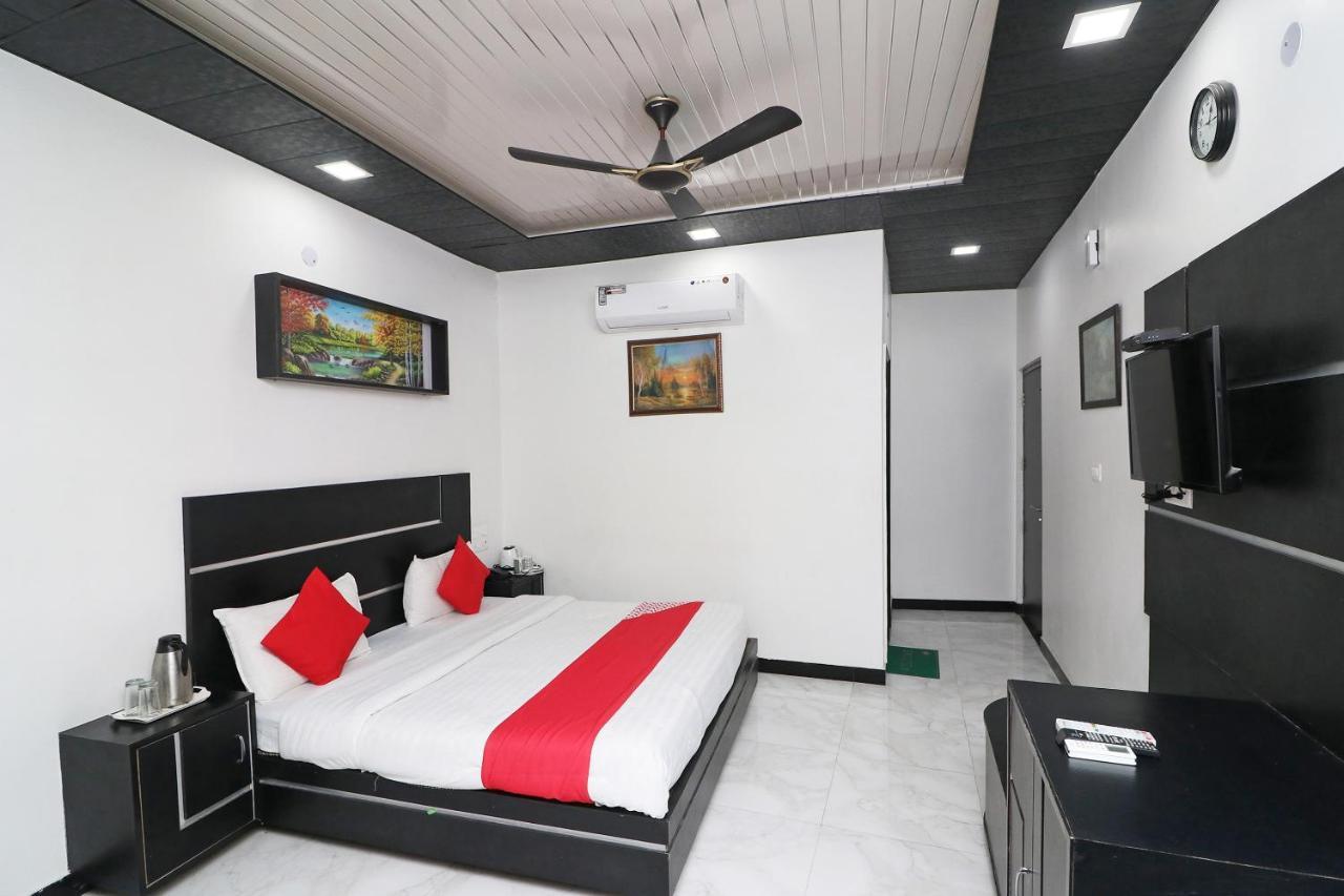 Capital O 4747 Imperial Hotel Katra Katra  Ngoại thất bức ảnh